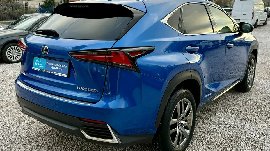 LEXUS NX -
