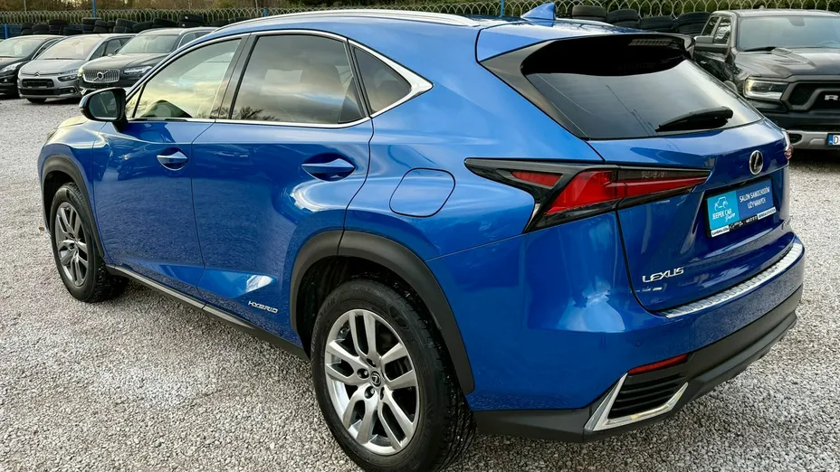 LEXUS NX -