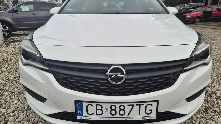 OPEL Astra -
