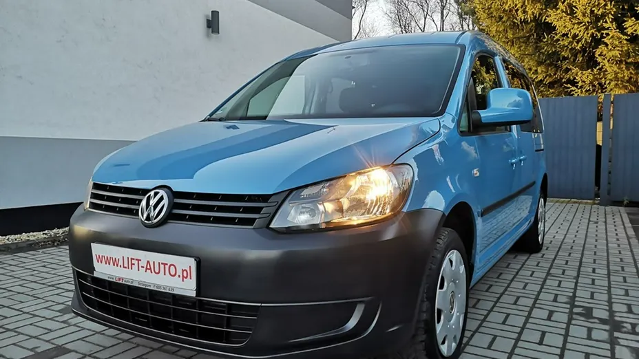 VOLKSWAGEN Caddy -