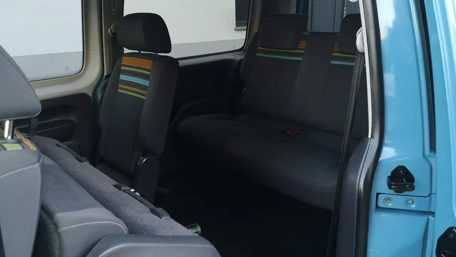 VOLKSWAGEN Caddy -