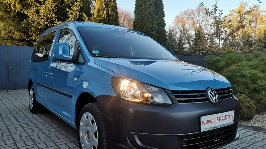 VOLKSWAGEN Caddy -