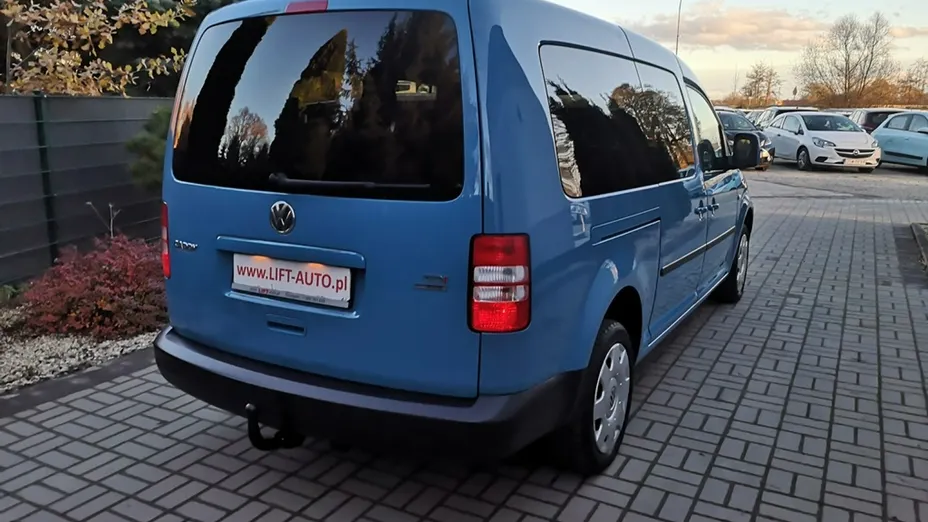 VOLKSWAGEN Caddy -