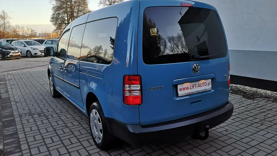 VOLKSWAGEN Caddy -