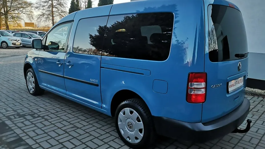 VOLKSWAGEN Caddy -