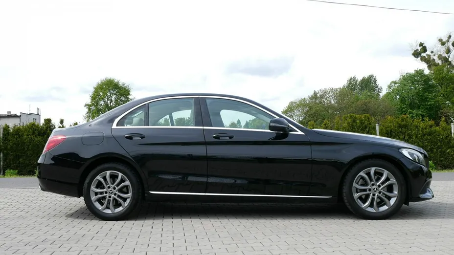 MERCEDES-BENZ C Klasa -