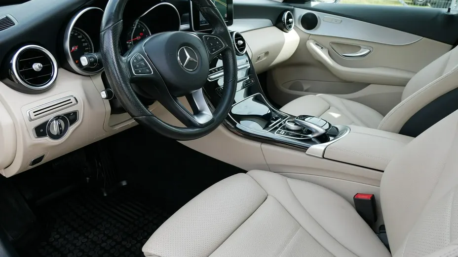 MERCEDES-BENZ C Klasa -