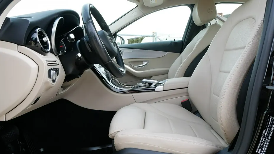 MERCEDES-BENZ C Klasa -