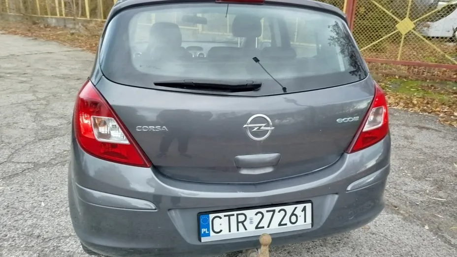OPEL Corsa -