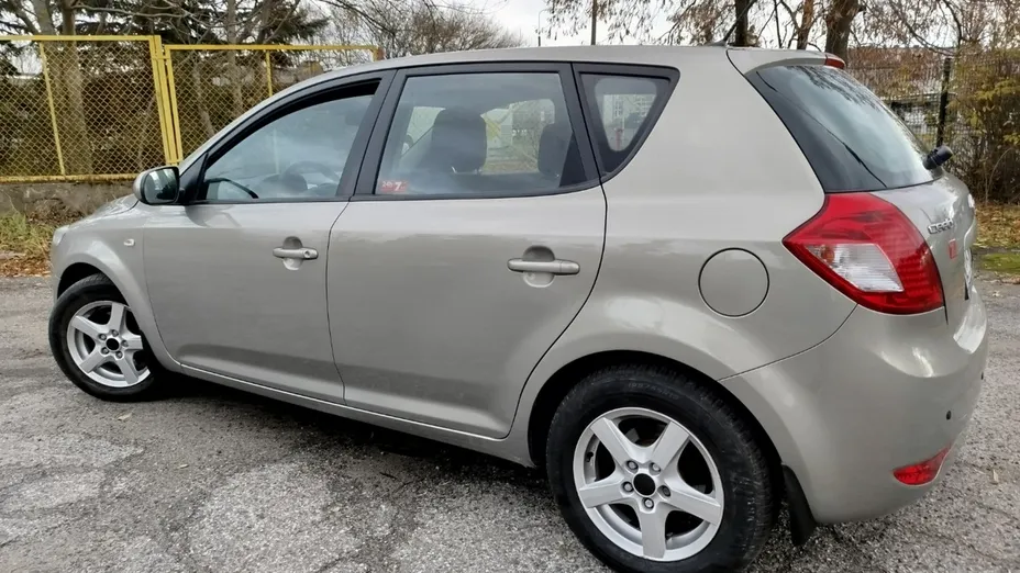 KIA Cee'd -