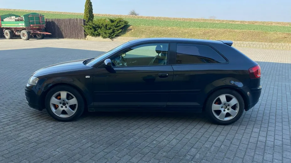AUDI A3 -