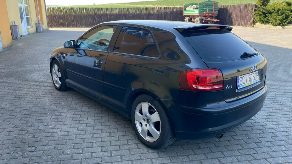 AUDI A3 -