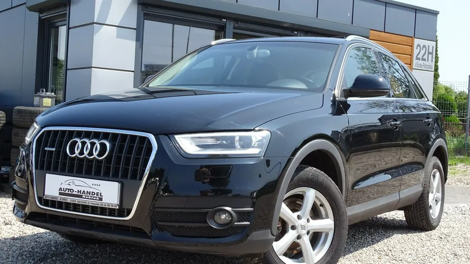 AUDI Q3 -