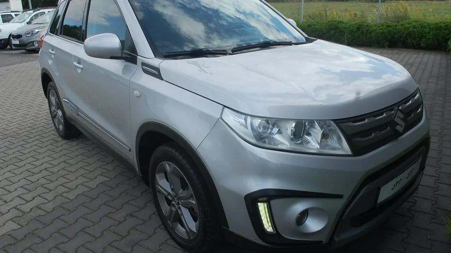 SUZUKI Vitara -