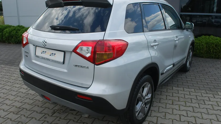 SUZUKI Vitara -