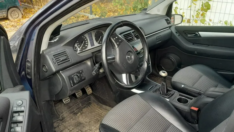 MERCEDES-BENZ B Klasa -