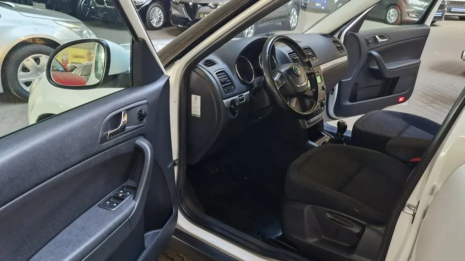 SKODA Yeti -