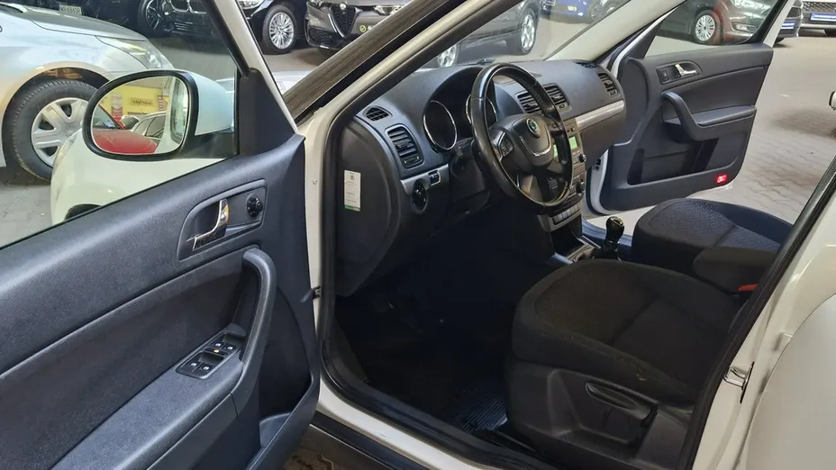 SKODA Yeti -