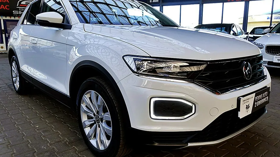 VOLKSWAGEN T-ROC -