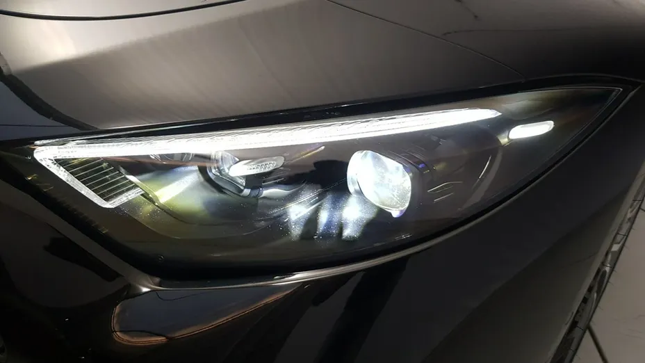MERCEDES-BENZ SL -