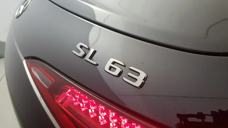 MERCEDES-BENZ SL -