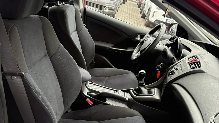 HONDA Civic -
