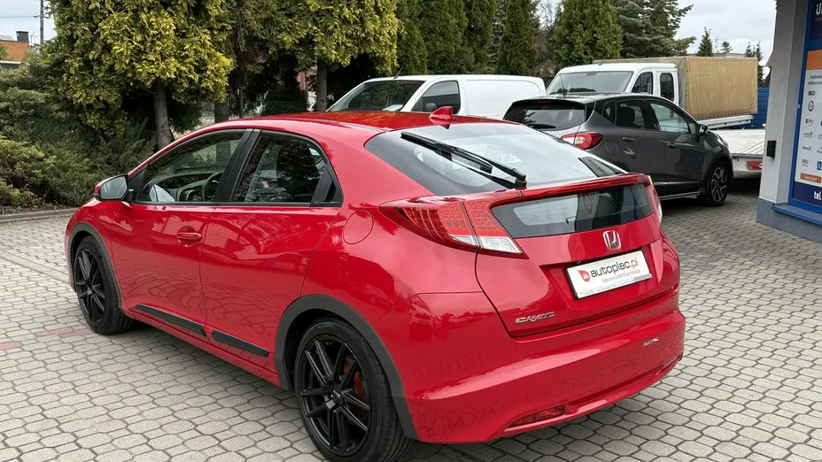 HONDA Civic -
