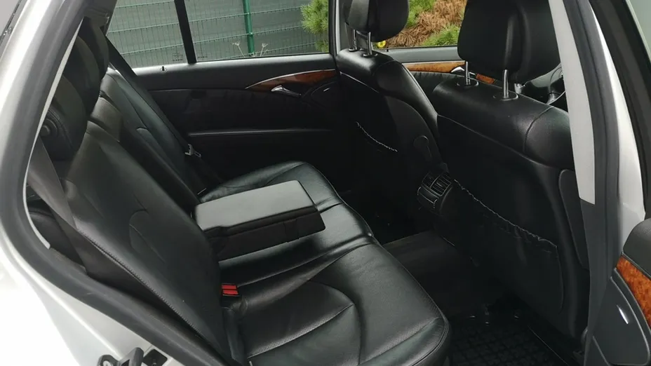 MERCEDES-BENZ E Klasa -