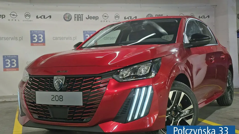 PEUGEOT 208 -
