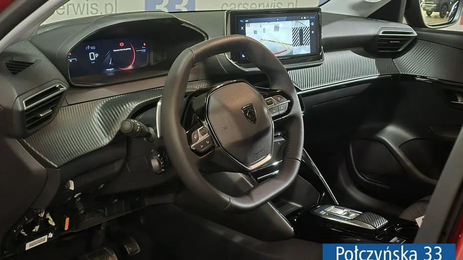 PEUGEOT 208 -