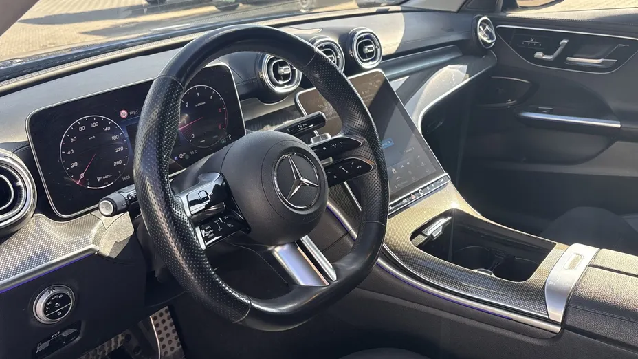MERCEDES-BENZ C Klasa C 300 d mHEV AMG