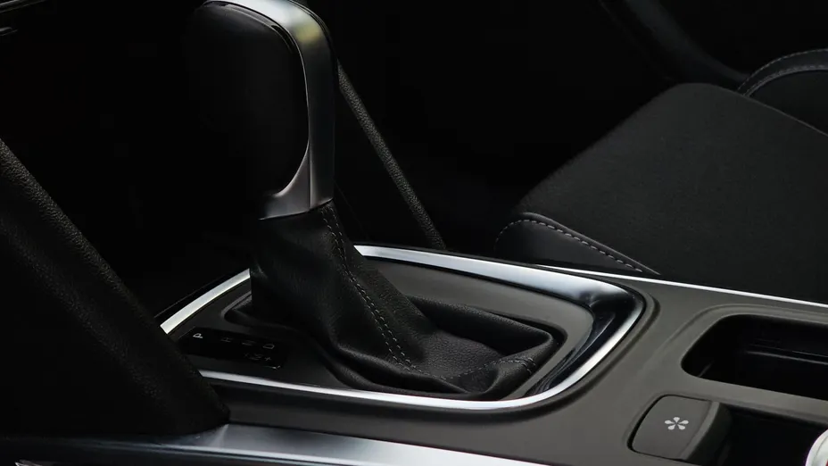 RENAULT Megane Megane 1.3 TCe FAP Intens EDC