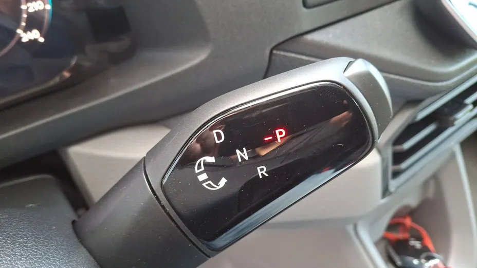 VOLKSWAGEN Crafter Crafter 35 BiTDI (14,4m3) Nowy