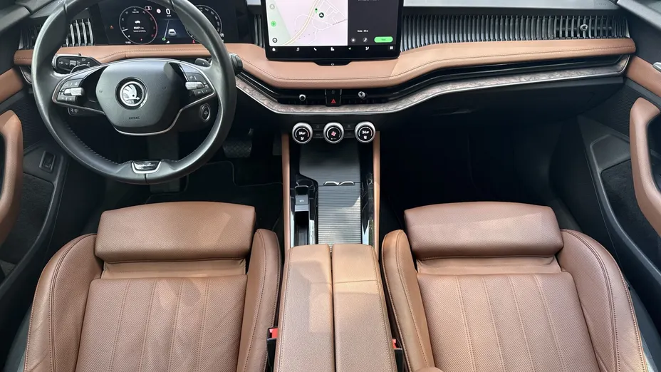 SKODA Superb Superb 2.0 TDI SCR L&K DSG