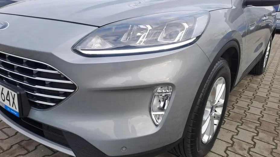 FORD Kuga -