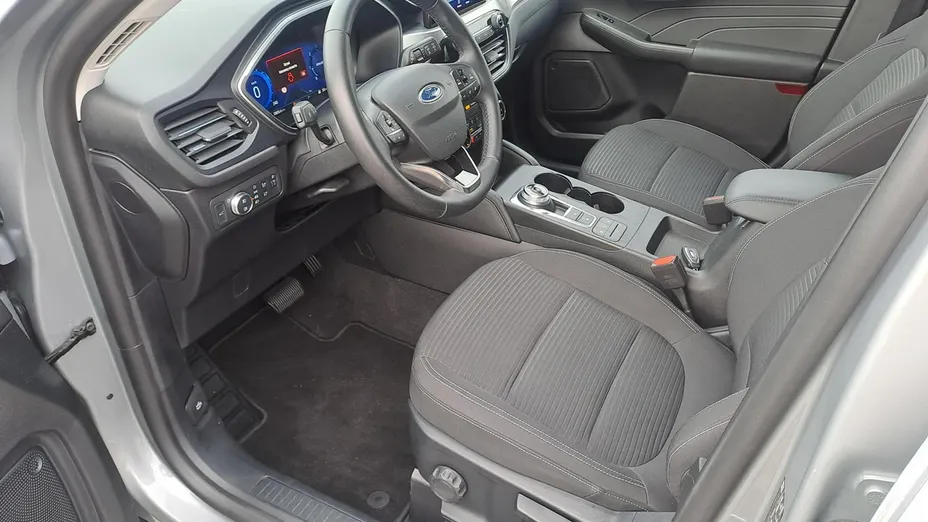 FORD Kuga -