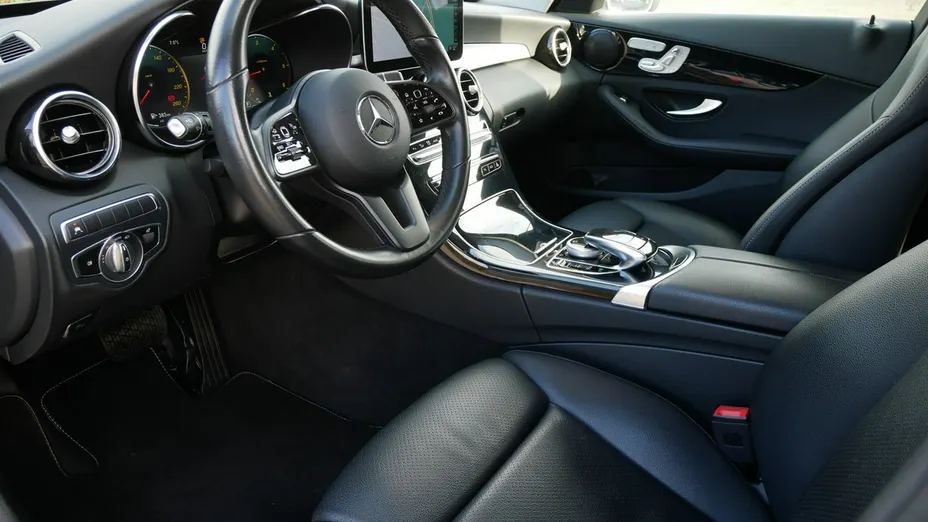 MERCEDES-BENZ C Klasa -