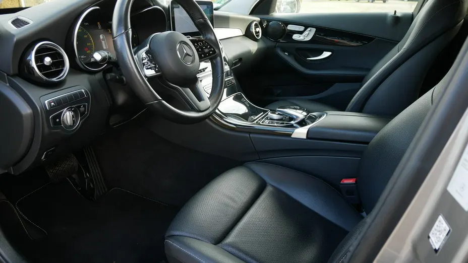 MERCEDES-BENZ C Klasa -