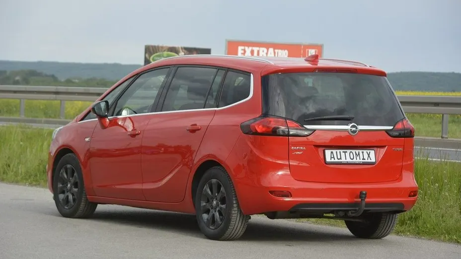 OPEL Zafira -