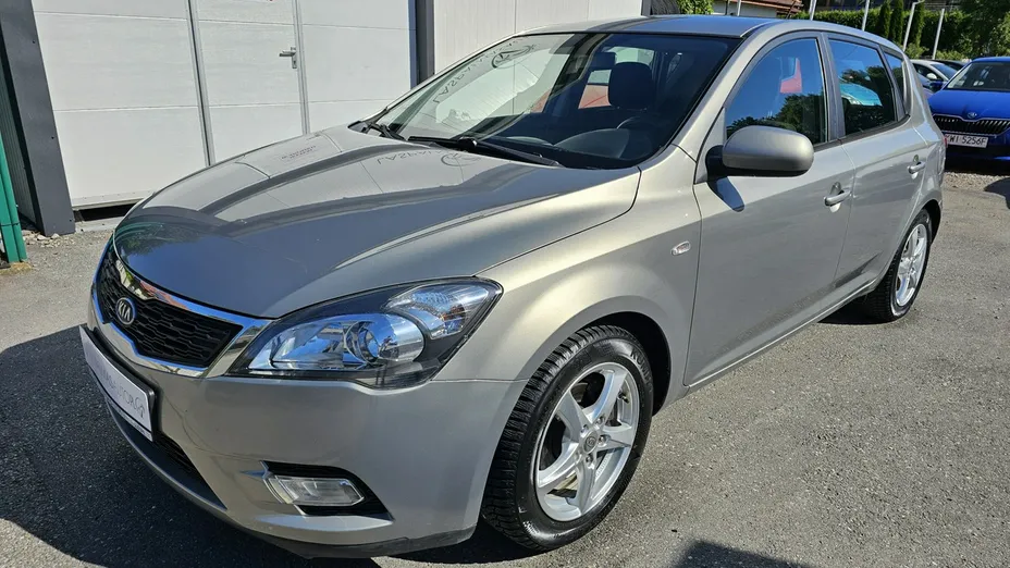 KIA Cee'd -