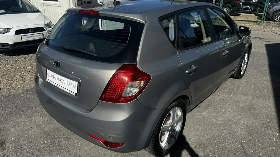 KIA Cee'd -