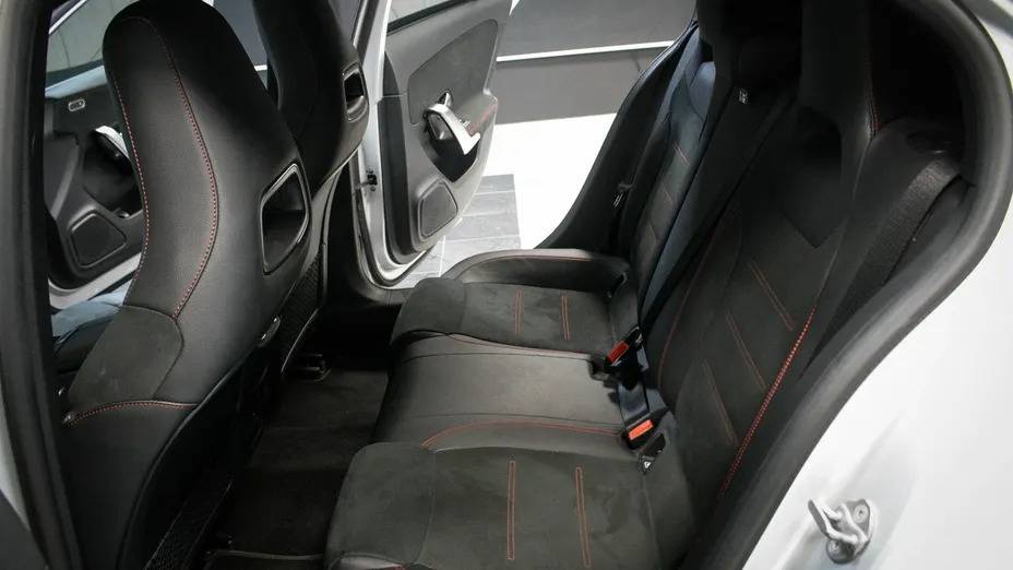 MERCEDES-BENZ A Klasa -