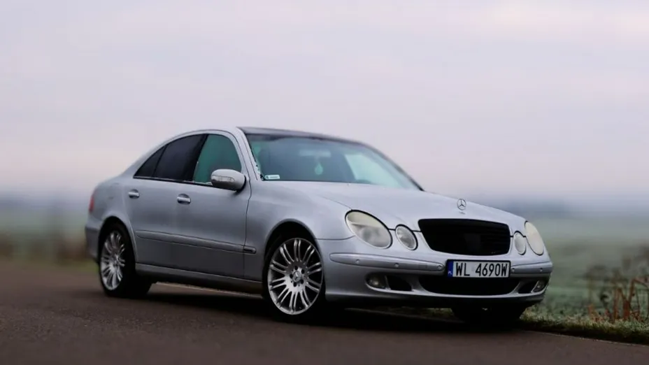 MERCEDES-BENZ E Klasa -
