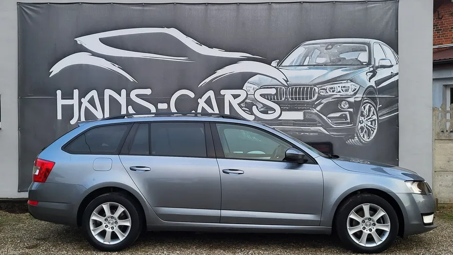 SKODA Octavia -