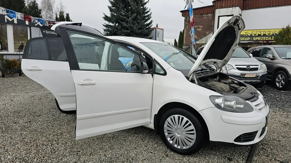 VOLKSWAGEN Golf Plus -