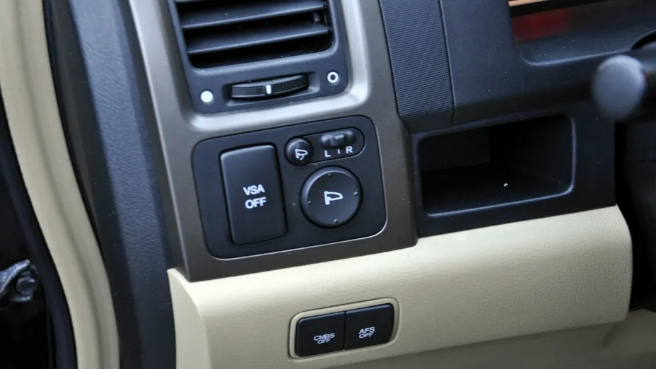 HONDA CR-V -
