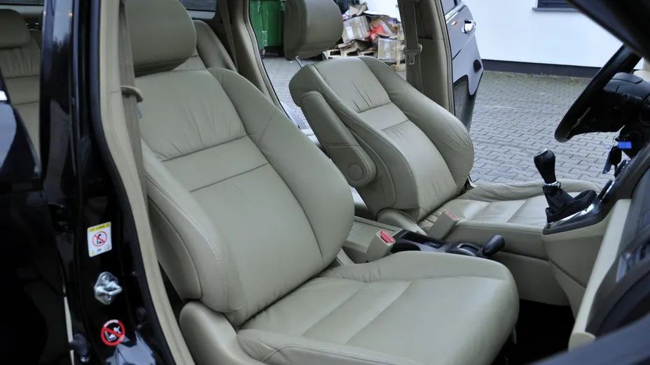 HONDA CR-V -