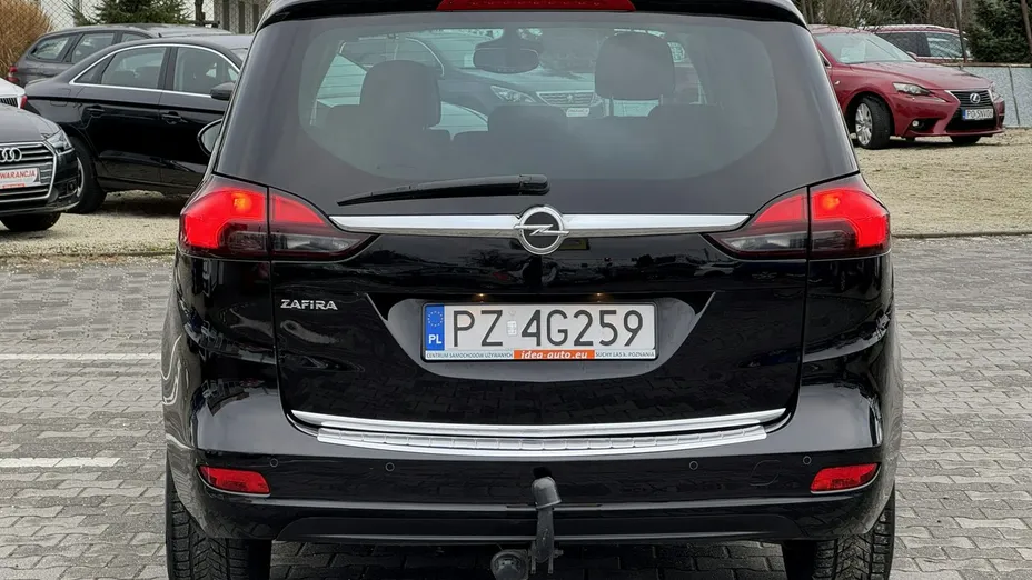 OPEL Zafira -