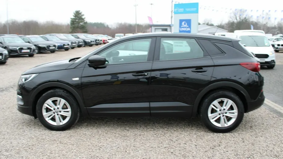 OPEL Grandland X -