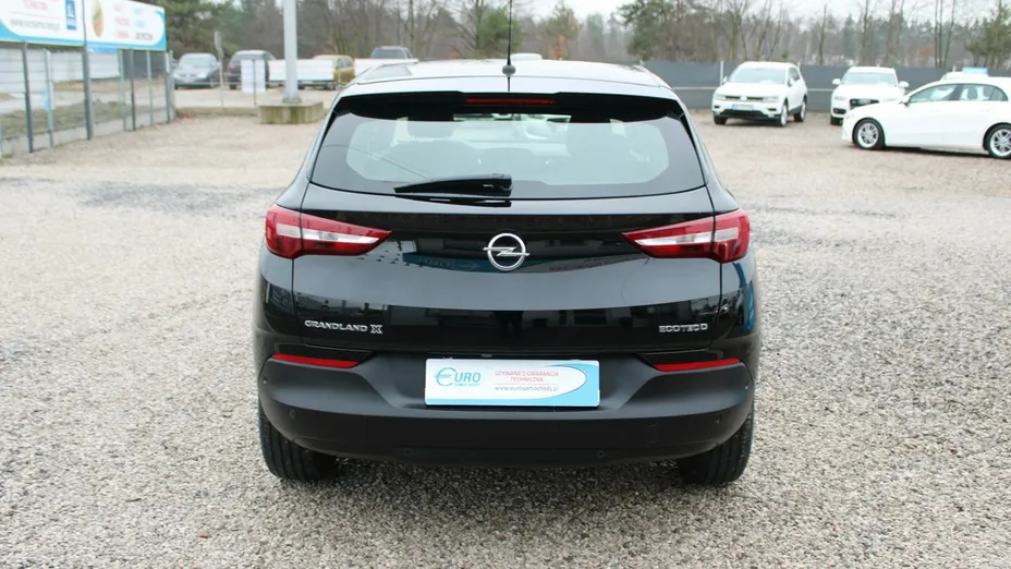 OPEL Grandland X -